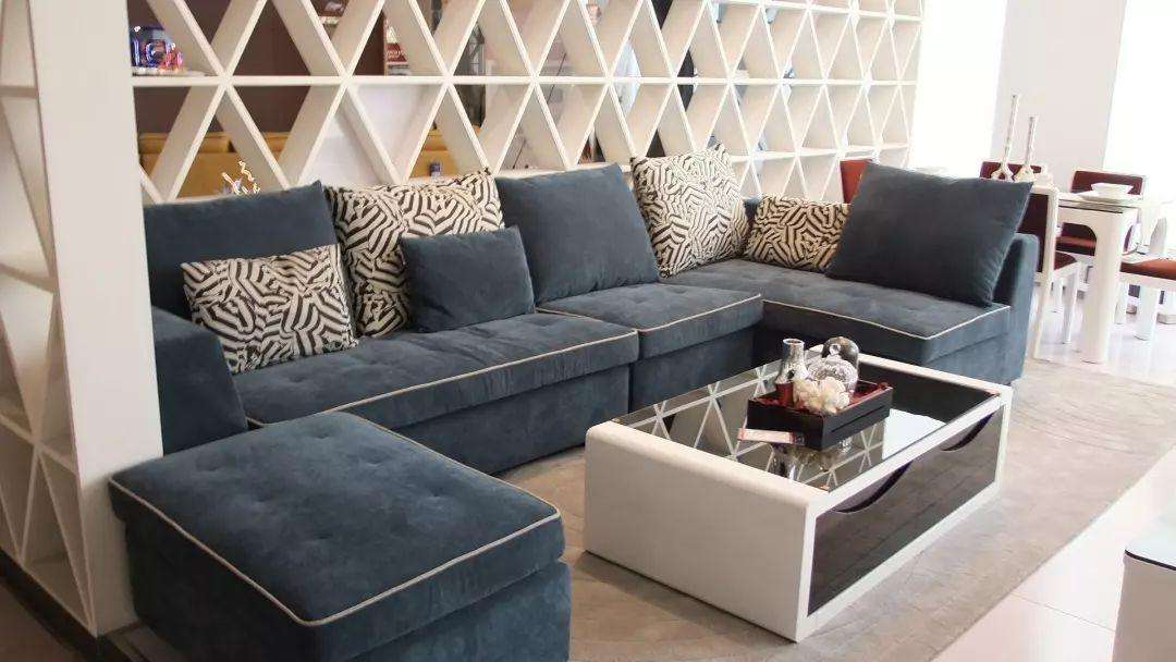 布藝沙發(fā)保養(yǎng)3.jpg 布藝沙發(fā)保養(yǎng)3.jpg