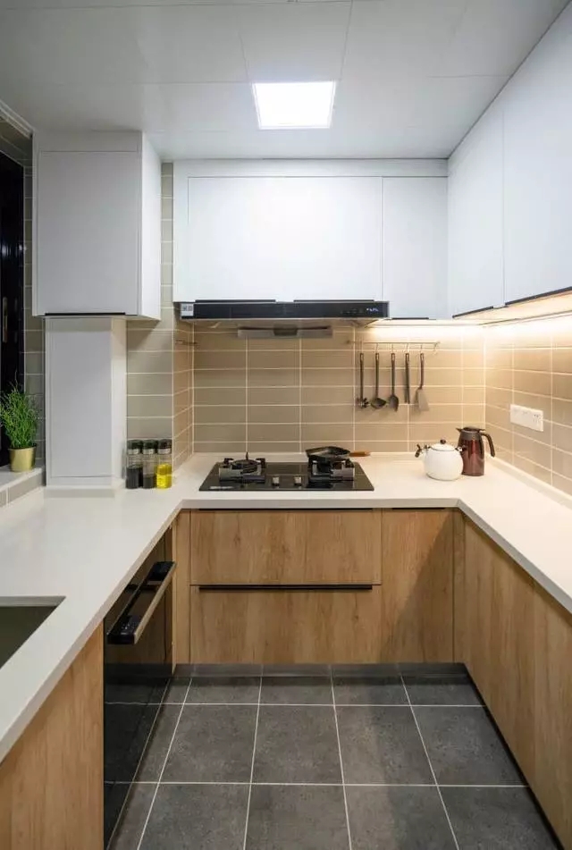 [裝修案例]95平米老房翻新舊房改造，讓凌亂空間瞬間變的整潔收納功能