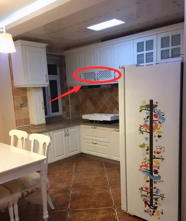 房子裝修12大錯(cuò)誤裝修 櫥柜網(wǎng)格門(mén) 房子裝修12大錯(cuò)誤裝修 櫥柜網(wǎng)格門(mén)